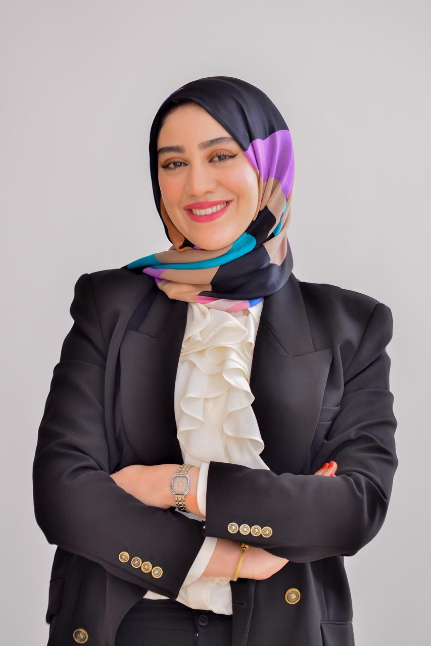 الصورة الشخصية للأستاذة فاطمة الزهراء بنوغازي